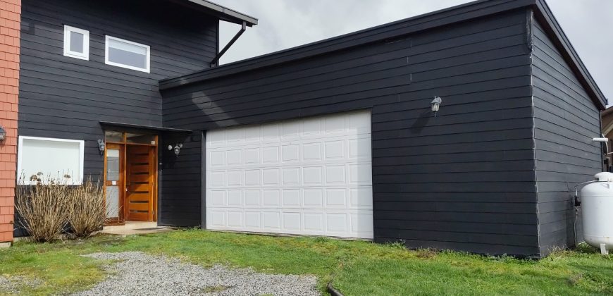 SE VENDE HERMOSA  CASA LOTEO CENTENARIO  PUERTO VARAS  4D/3B