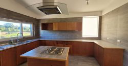 SE VENDE HERMOSA  CASA LOTEO CENTENARIO  PUERTO VARAS  4D/3B