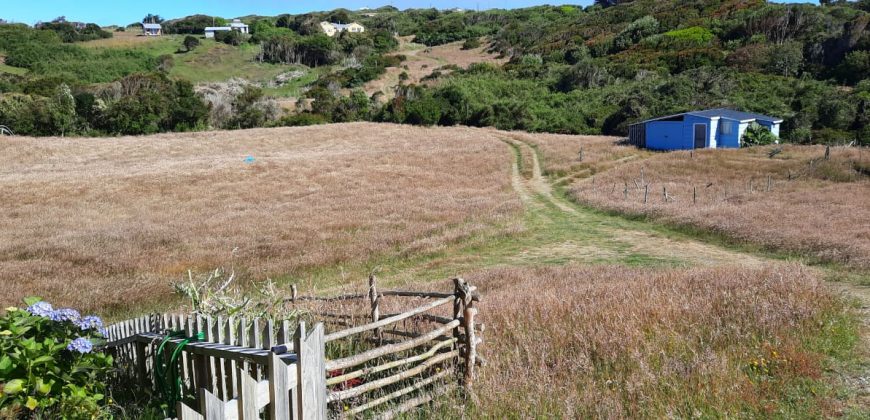 CASA EN VENTA / CON VISTA AL MAR EN ANCUD, ISLA DE CHILOÉ