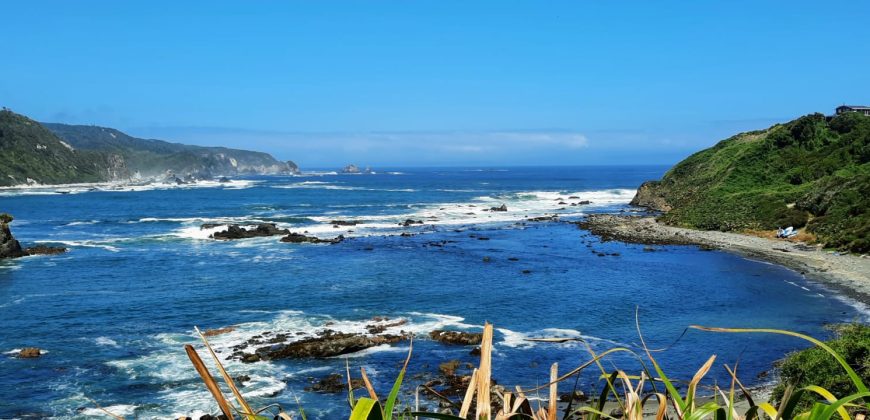 CASA EN VENTA / CON VISTA AL MAR EN ANCUD, ISLA DE CHILOÉ