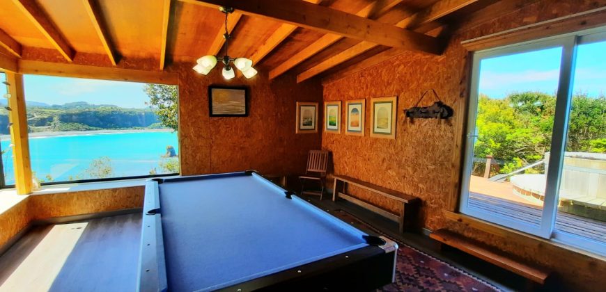 CASA EN VENTA / CON VISTA AL MAR EN ANCUD, ISLA DE CHILOÉ