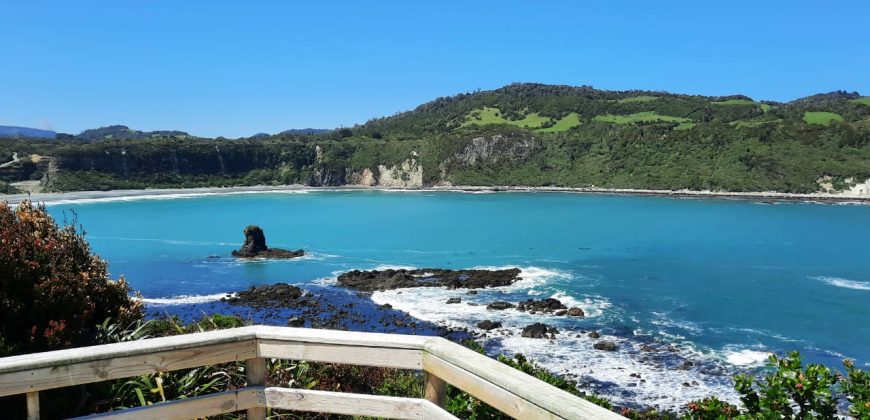 CASA EN VENTA / CON VISTA AL MAR EN ANCUD, ISLA DE CHILOÉ