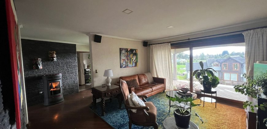 Venta Parcela con 2 propiedades en Tacamó